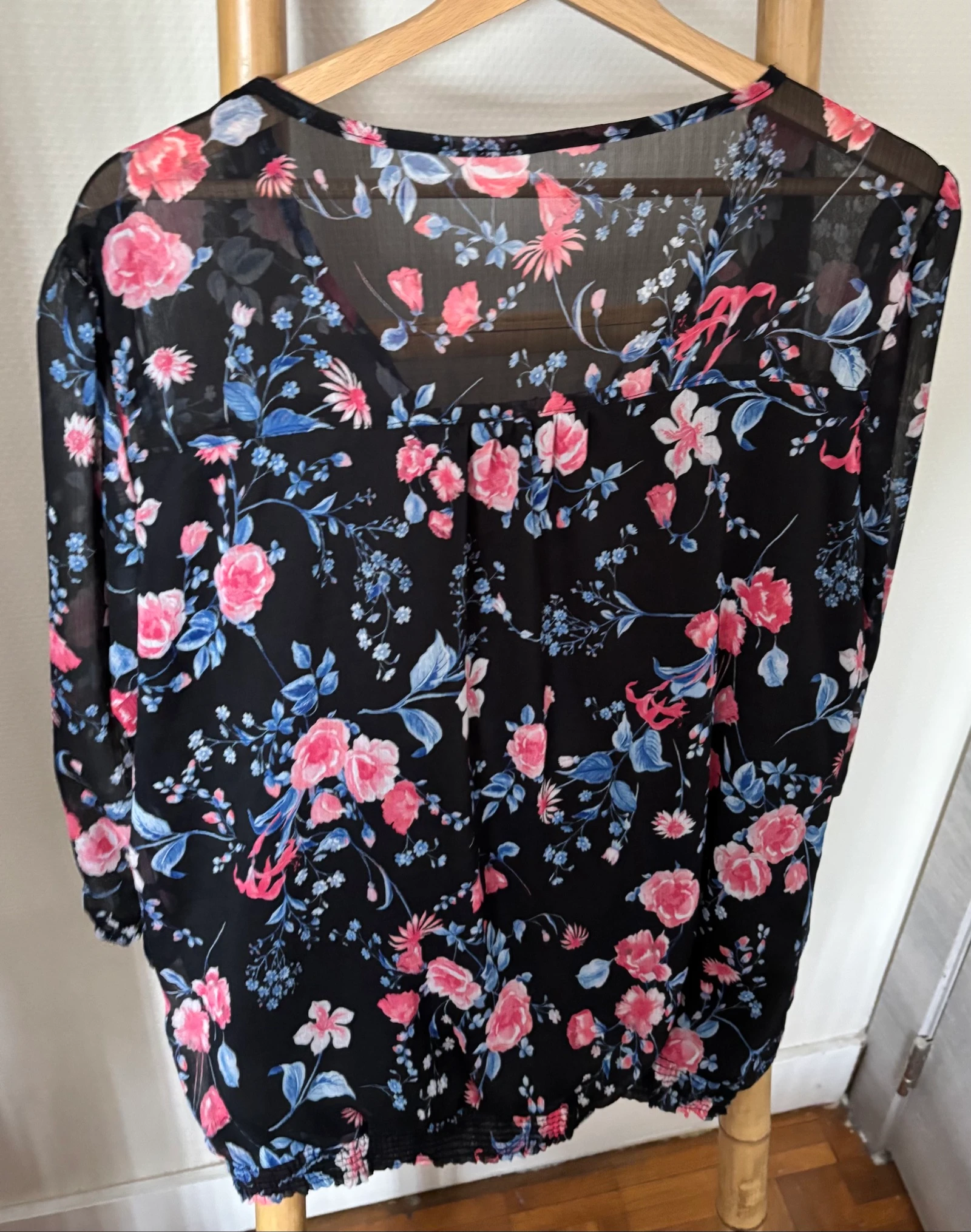 🌸 Blusa fluida con flores - Talla 5 (44-46) – photo 2
